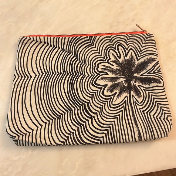 Samudra Palm Tree Clutch - Picture 2 of 11